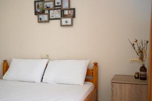 Anastasios Room's Pieria Greece