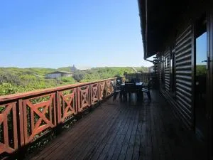 CHARMING BEACH BUNGALOW - Cape St Francis