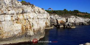 E-M Apartments with Private pool