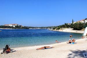 E-M Apartments with Private pool