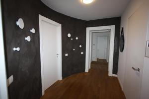Palazzo della Torre Elegant Apartment in Como