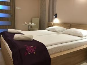 Gutenberg Apartments