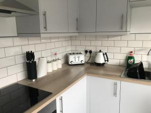 Property Hunter 25