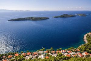 By the Sea Apartment Marta