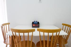 Modern 2BR Apartment at Pavilion Permata By Travelio