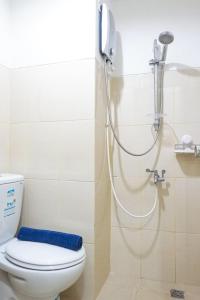 Modern 2BR Apartment at Pavilion Permata By Travelio