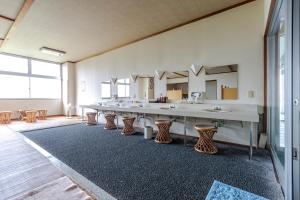 Tsuruga Tunnel Onsen Kitaguni Grand Hotel