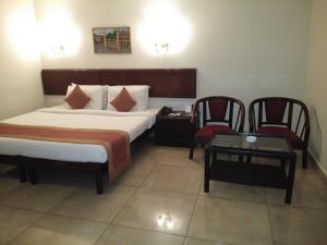 Yuvarani Residency