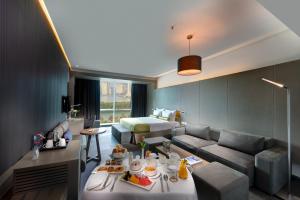 Premium King Room with View room in 72 Hotel Sharjah