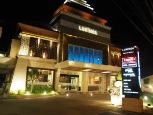 Luminor Hotel Banyuwangi By WH - Pandean