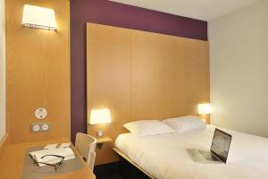 Hotels B&B HOTEL Lyon Caluire Cite Internationale : Chambre Double - Accessible aux Personnes à Mobilité Réduite - Non-Fumeurs - Non remboursable