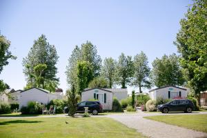 Campings Camping Saint Michel : photos des chambres