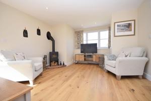 The Parlour , Emsworth