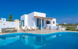 Cozy villa Irida with Private pool, near Beach Chania Greece