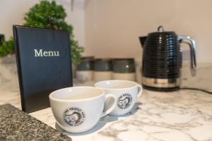 Library View Apartment