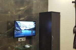 OSI Apartments Sahar Andheri East