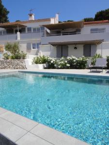 Maisons de vacances Home Cassis - Maison Mediterranee - Piscine chauffee : photos des chambres