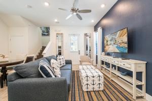 Two-Bedroom House room in Comfortable Cottage near Disney with Hotel Amenities at Margaritaville 8026SS