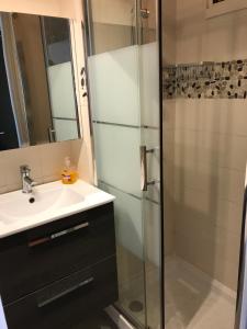 Gruissan Pleine vue sur port