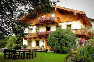 Untermühlbauer Fam. Schreder