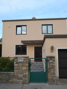 Perchtoldsdorf Schnell-Bahn Bahnhof Liesing