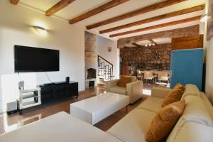 Dreamtime Villa Ariel with Pool and Beach Access