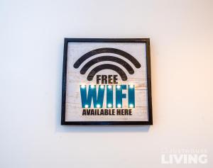 NEW Large Modern Townhouse FREE Private Parking