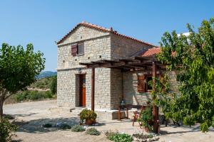 Oceanis cottage house Samos Greece