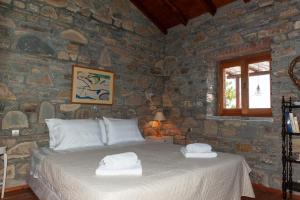 Oceanis cottage house Samos Greece