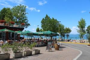 Happy Camp Mobile Homes in Camping Cisano San Vito