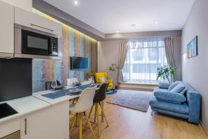 Amber Navy Design Apartments with AC