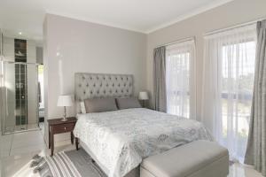 FC14 - Pezula Ocean & Valley Views