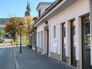 Penzion Holiday - Cífer