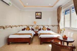 Phuc Ngoc Hotel