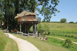 Hotels Les Insolites du Domaine de Suzel : photos des chambres