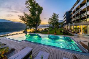 4 hvězdičkový hotel Villa Postillion am See Millstatt Rakousko