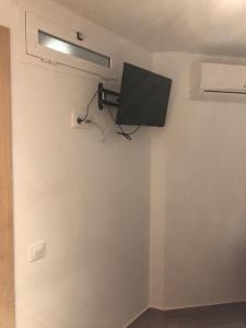 Hostal Ciempozuelos, familiar, cerca del Parque Warner y Madrid