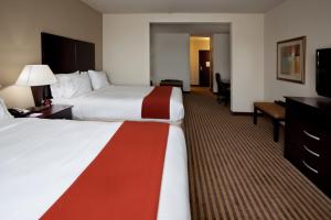 Executive Queen Room with 2 Queen Beds room in Holiday Inn Express Marble Falls an IHG Hotel