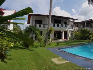 Villa Riverplace - Beruwala