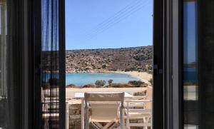 Kritamos suites Irakleia-Island Greece