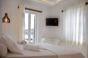 Kritamos suites Irakleia-Island Greece