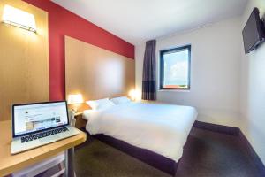 Hotels B&B HOTEL Colmar Expo : photos des chambres