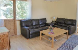 Four-Bedroom Holiday Home In Trosa