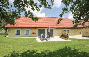 4 star talu Two-Bedroom Holiday Home in St. Georgen am Langsee Töplach Austria