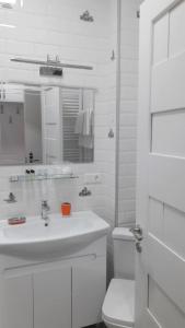 Loft I, Studio N 108