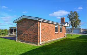 Gorgeous Home In Egå With Wifi