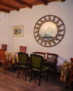 Montecristo Chalet Kaimaktsalan Greece