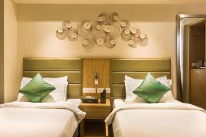 Floressa Randa Business Hotel