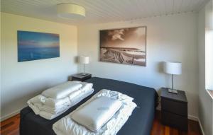 Gorgeous Home In Egå With Wifi