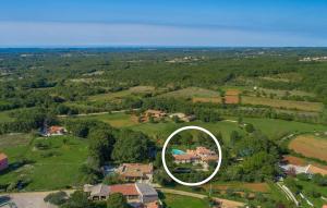 Villa zu den Drei Eichen-Barat 